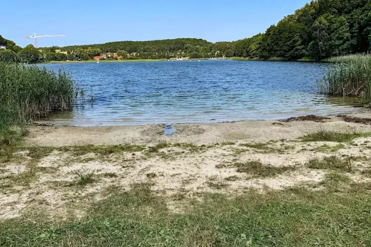 Domy wakacyjne dla 6 osób nad jeziorem Wisełka-Gebieden zomer 1km