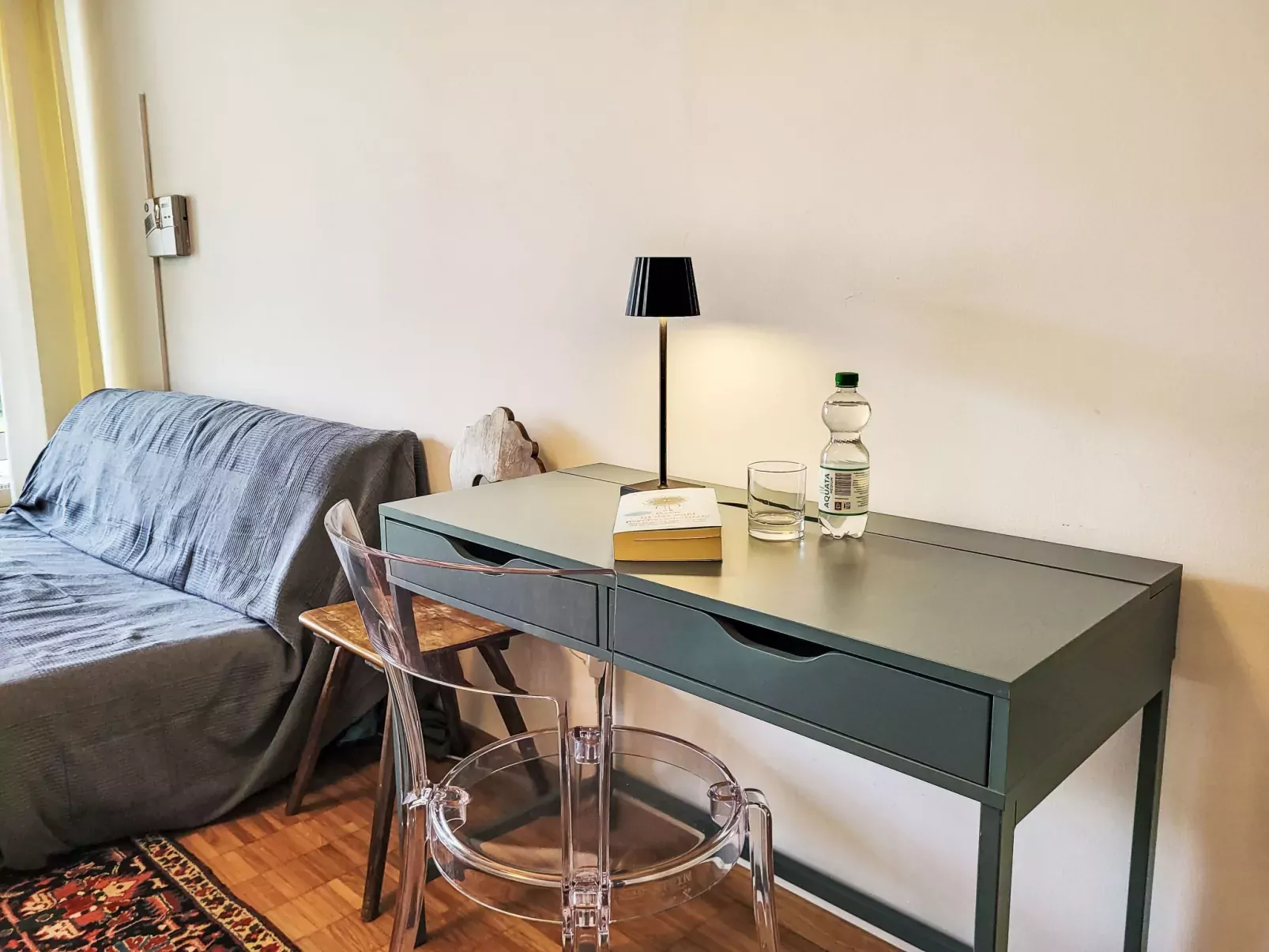 App. Castausio 26-Binnen