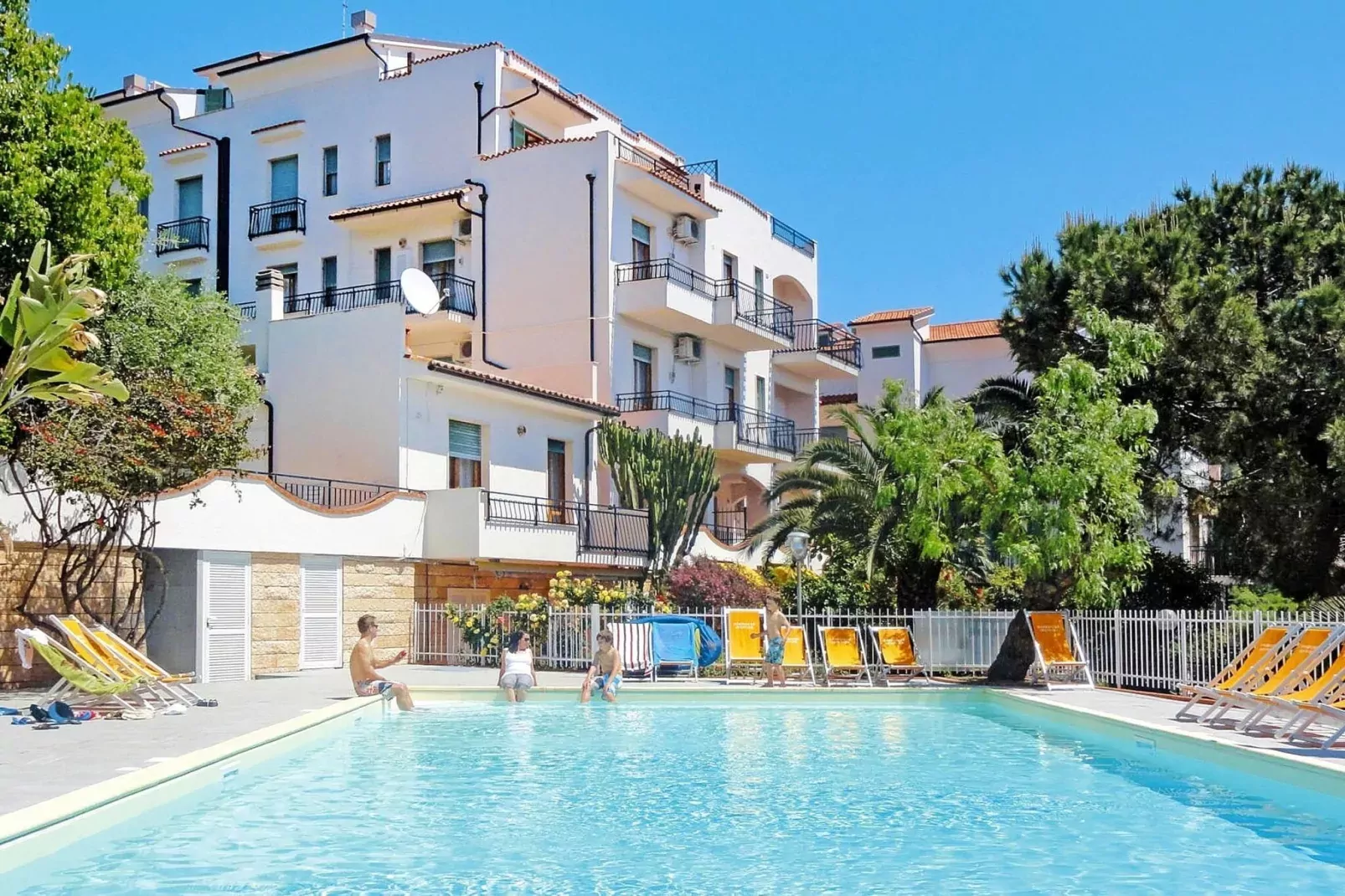 Residence Dei Fiori Pietra Ligure - C5/R5CM-Zwembad