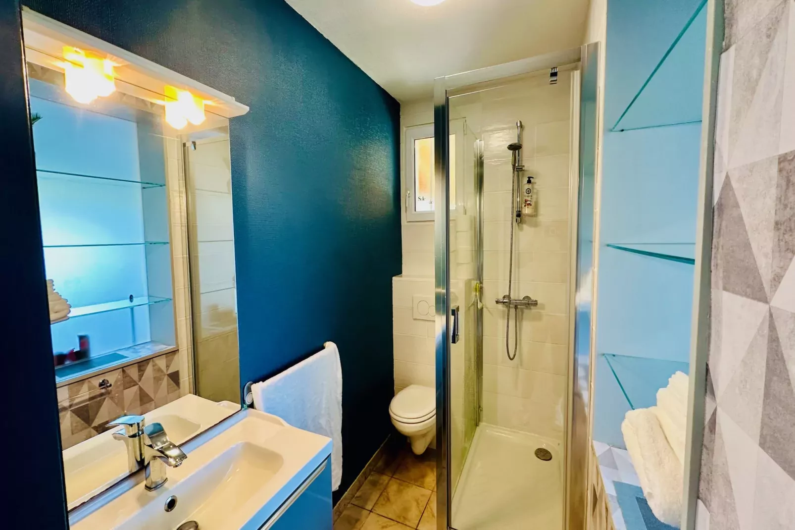 TY BULLE - Portsall-Badkamer
