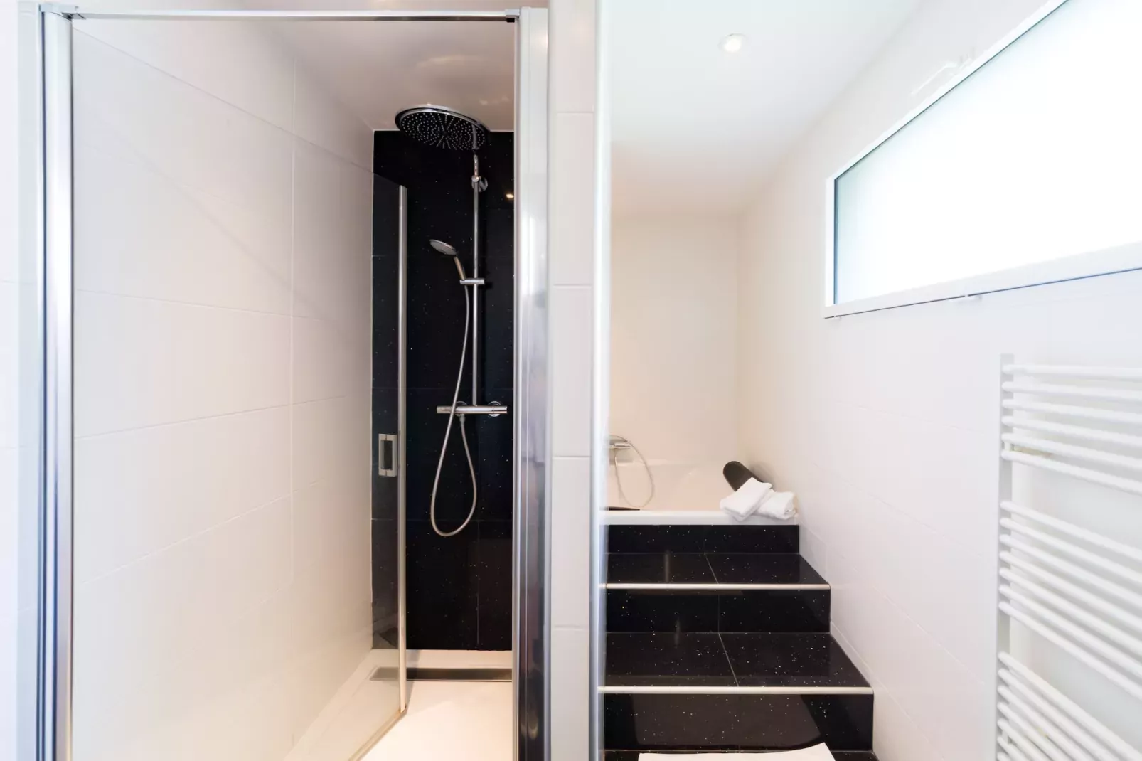 EOR GLAS - Portsall-Badkamer
