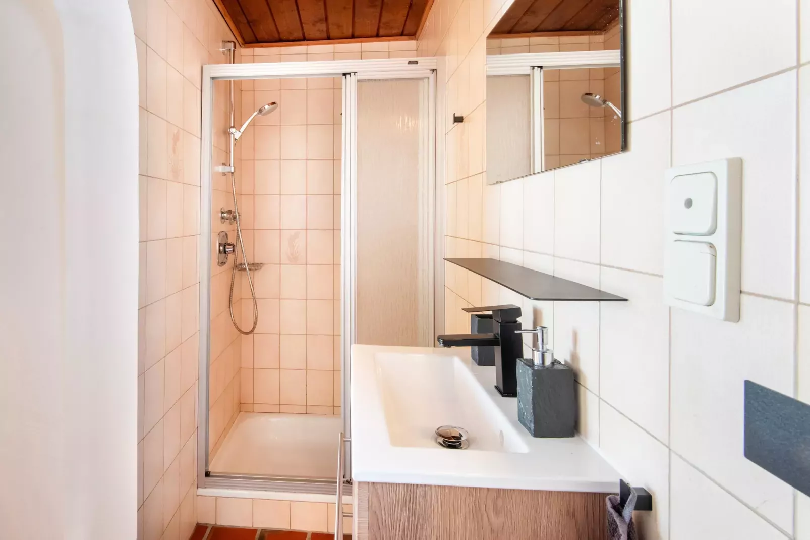 Bungalow in Kitzbühel-Badkamer