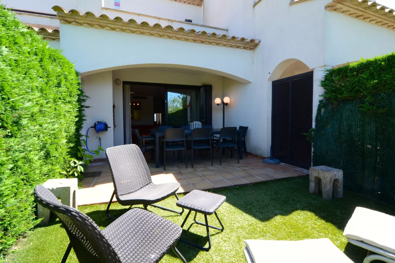 VILLA MEDAS