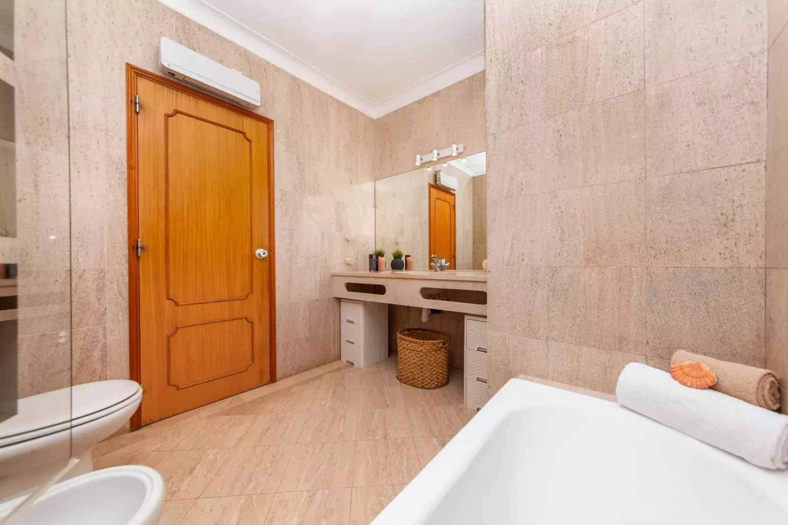 Villa Serena-Badkamer