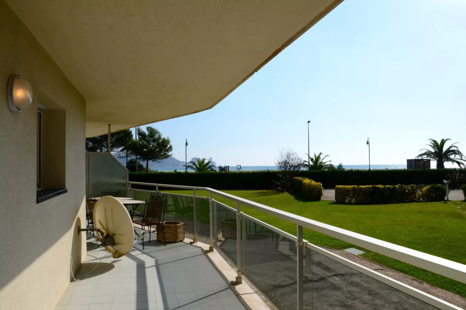 MEDES PLATJA BX-1