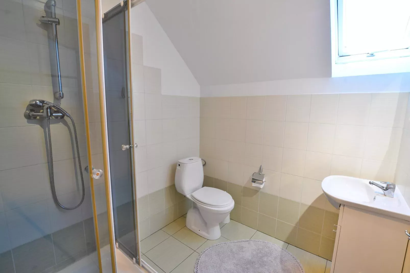 Mieszkanie wakacyjne 60 m2 Słowino-Badkamer