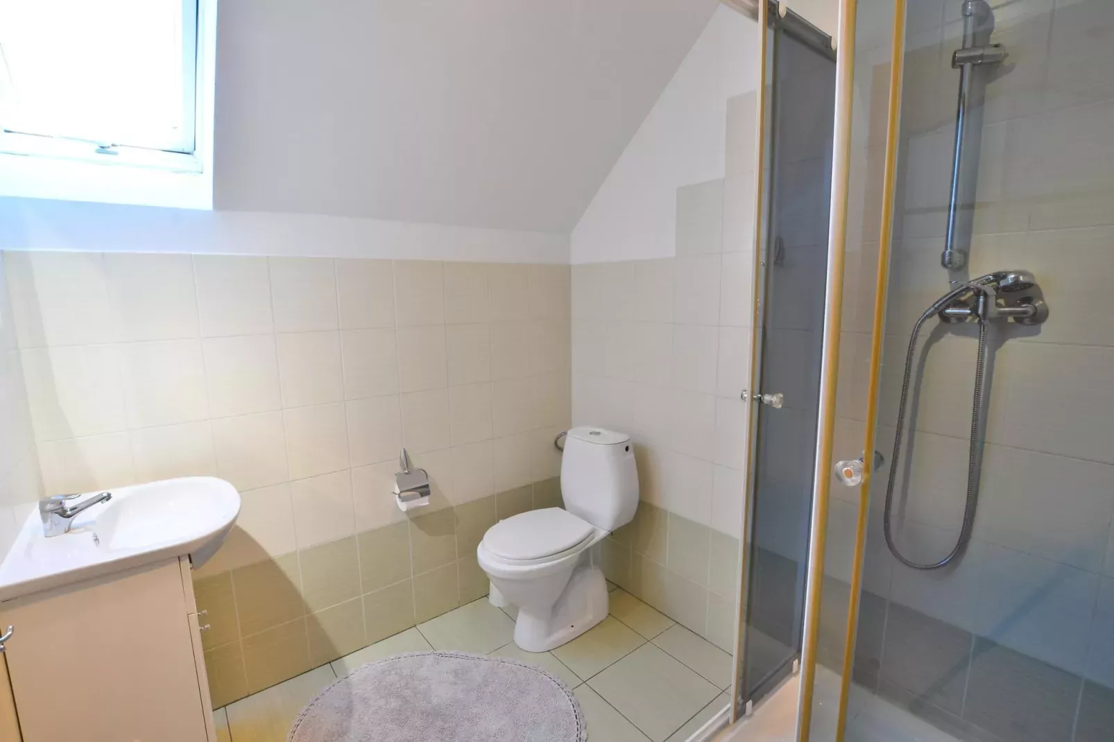 Mieszkanie wakacyjne 60 m2 Słowino-Badkamer