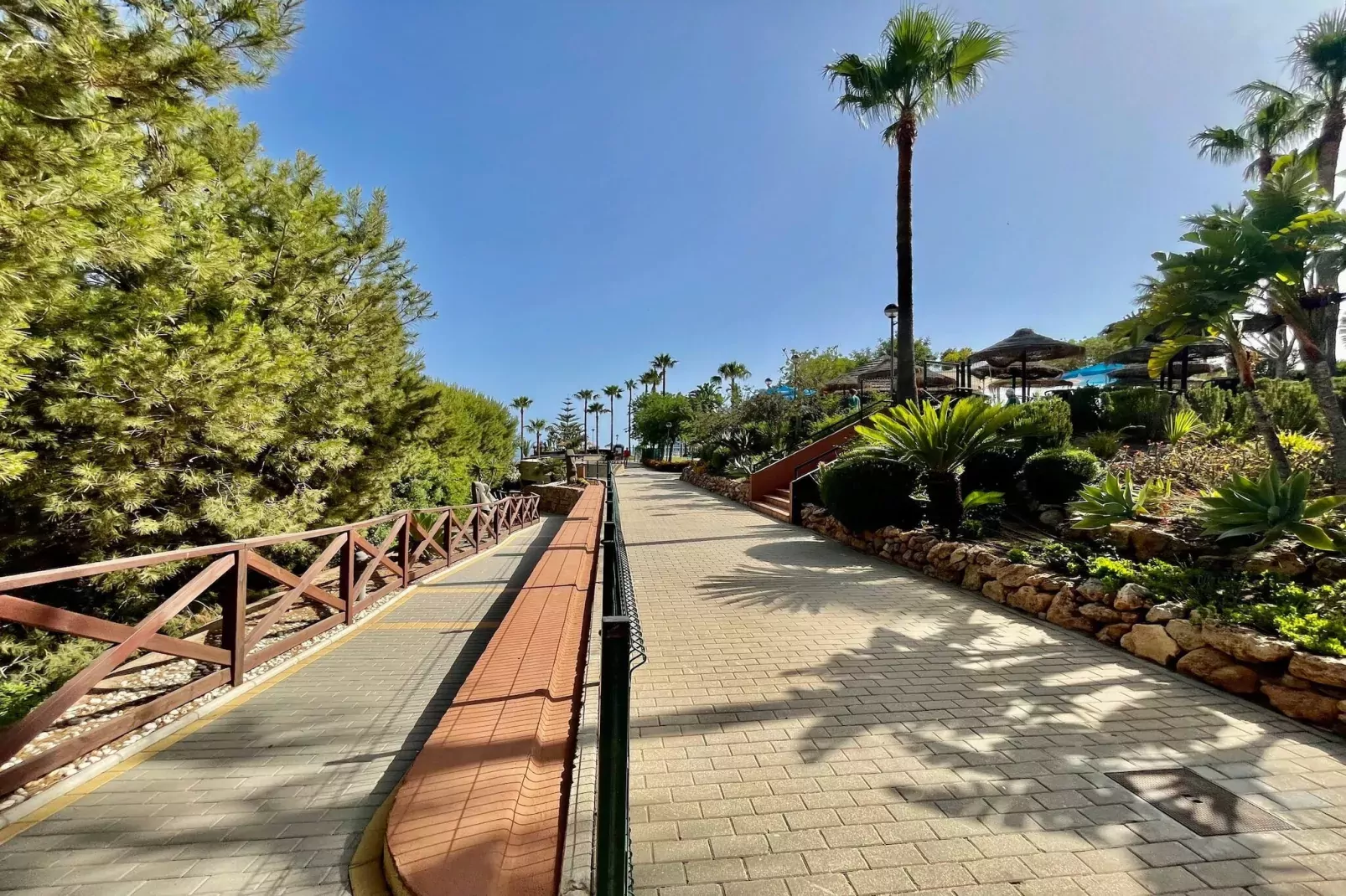 El Coloso de SteraM FLATS Benalmadena-Buitenlucht