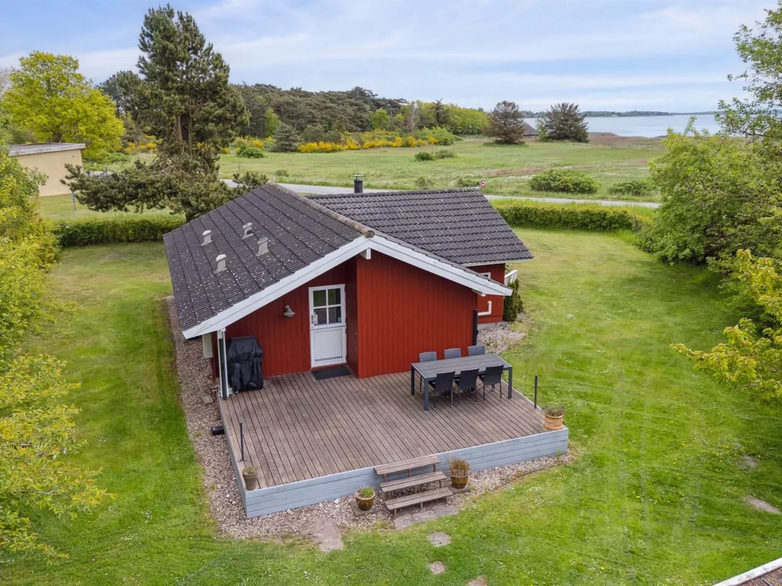 "Hjalmine" - 225m from the sea-Buiten