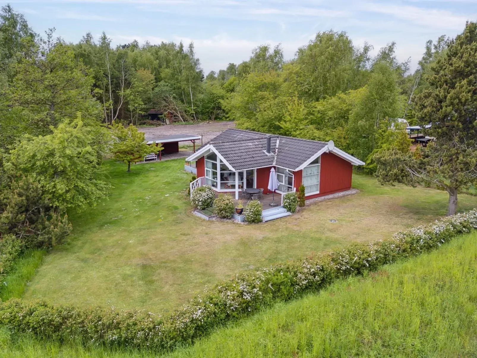 "Hjalmine" - 225m from the sea-Buiten