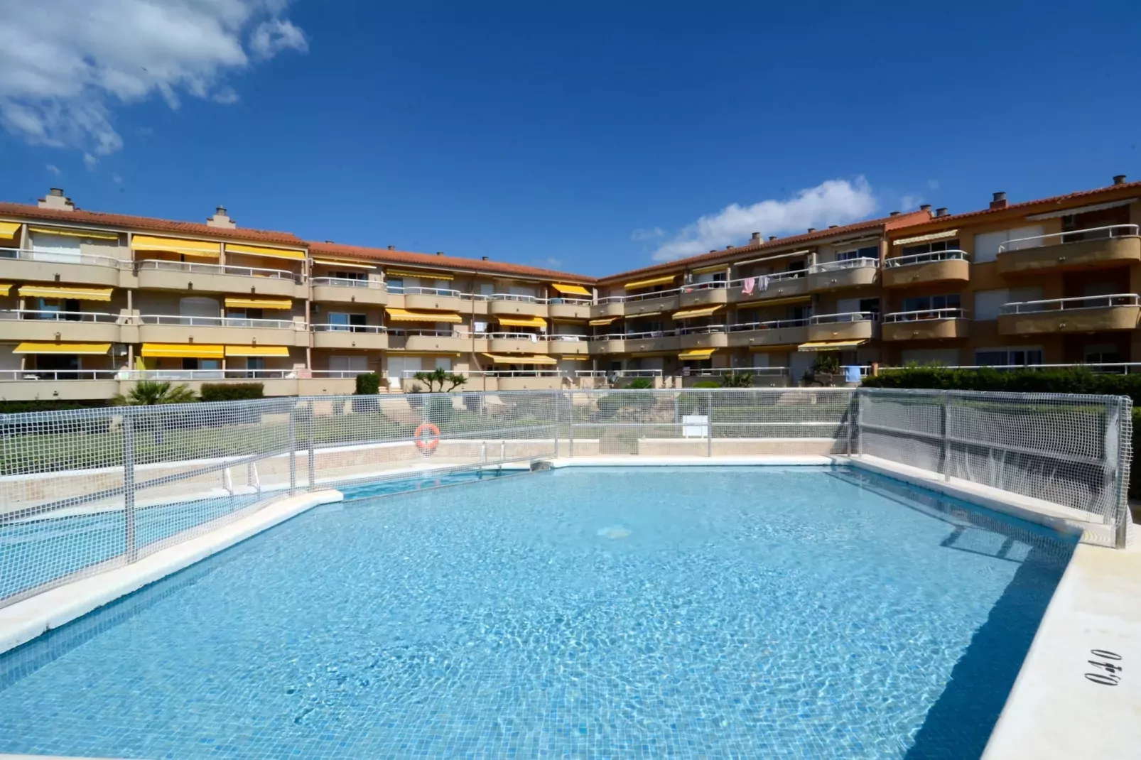 poolofhouse
