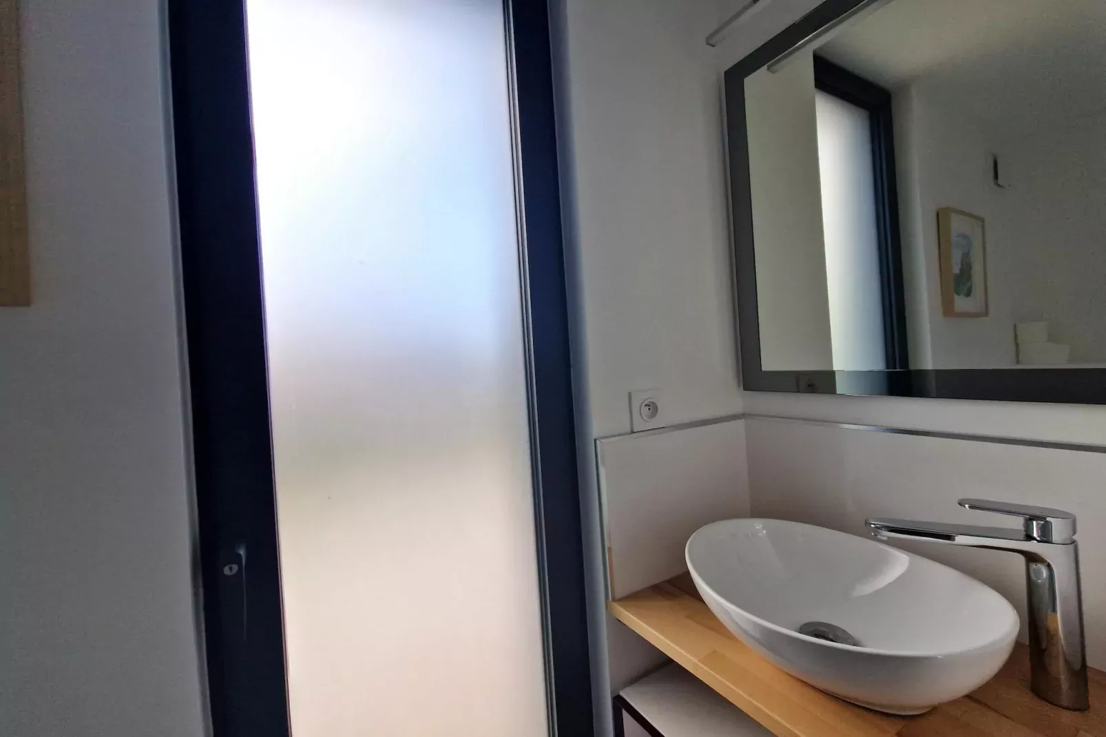 Studio bas Locquirec-Badkamer
