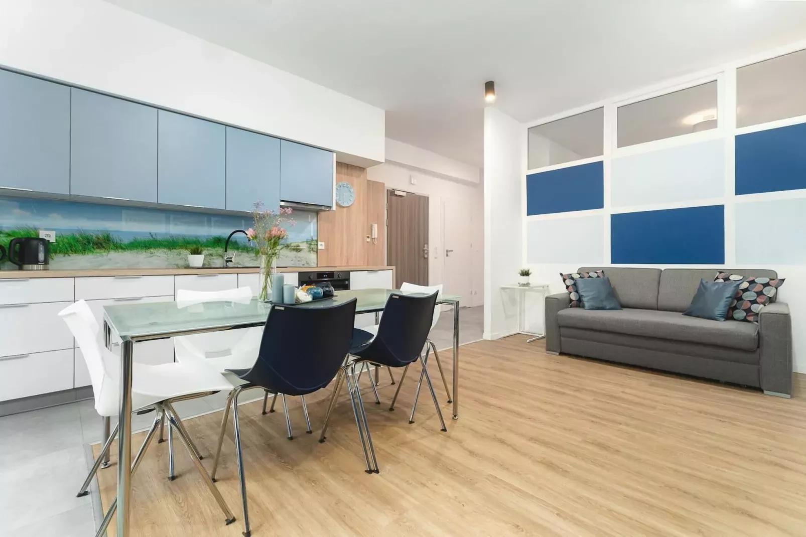 Apartament 2-pokojowy dla 6 osób Grunwaldzka 12c4 Pobierowo-Eetkamer