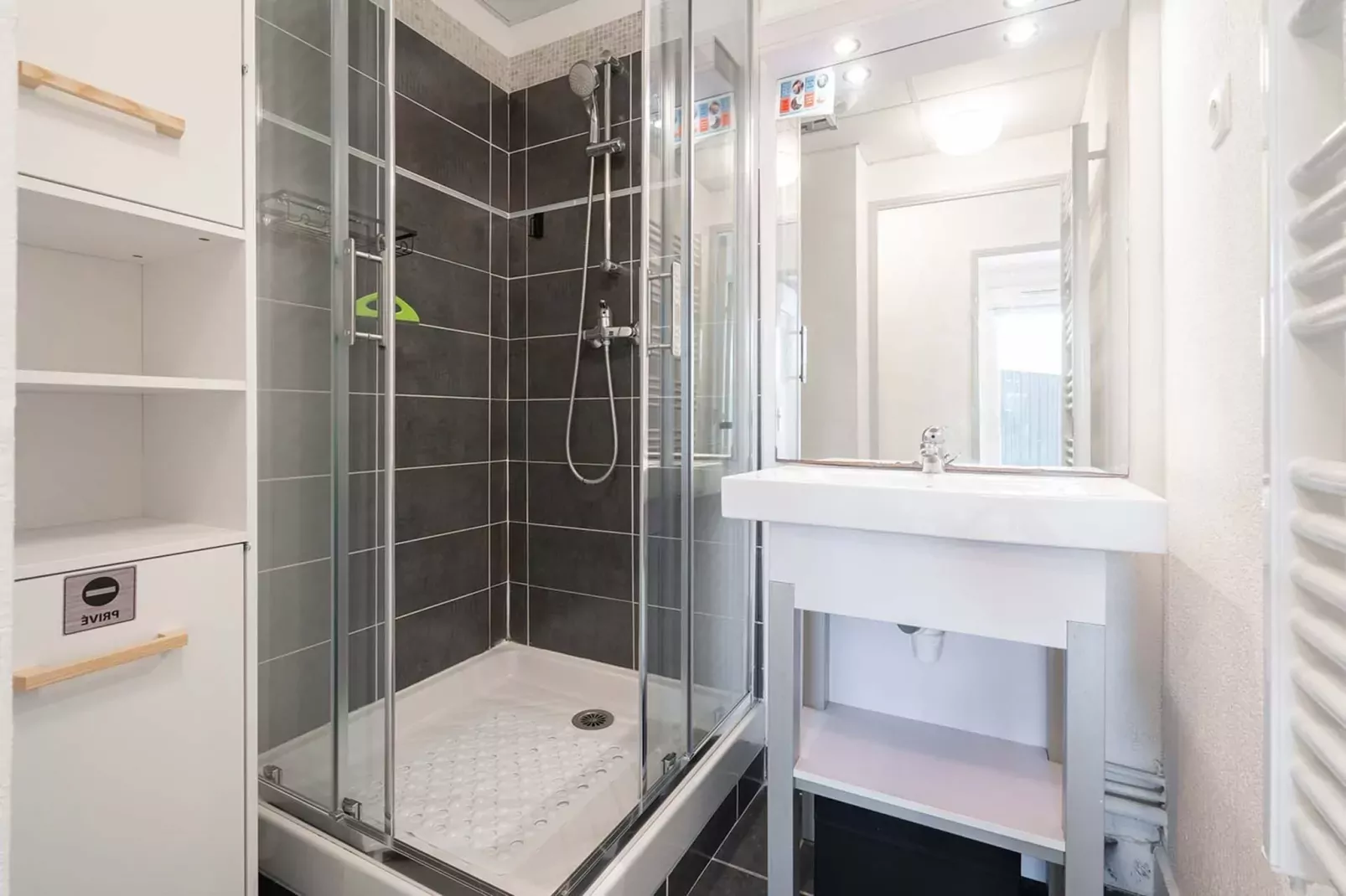 CAP CAMARGUE B N°28 - 2P4-Badkamer