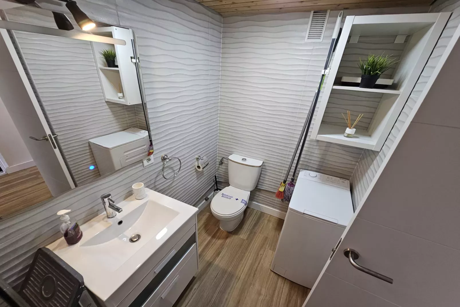Paraty  de SteraM Flats Torremolinos-Badkamer