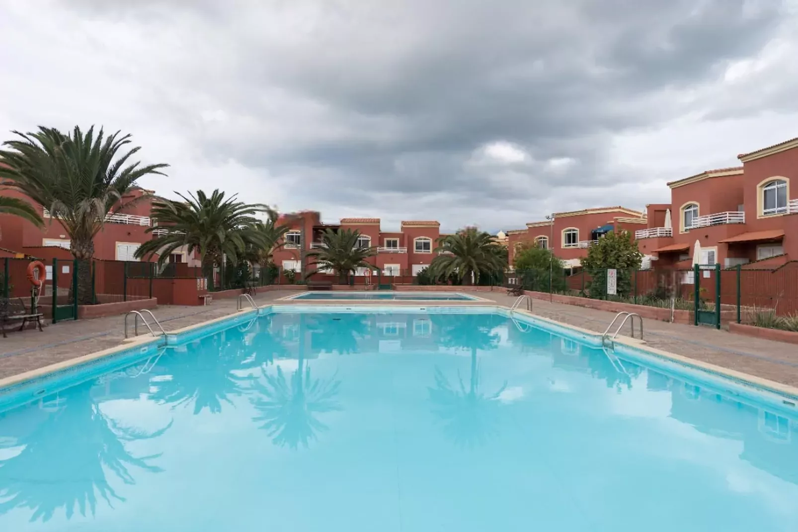 poolofhouse