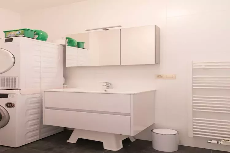 Isis-Badkamer