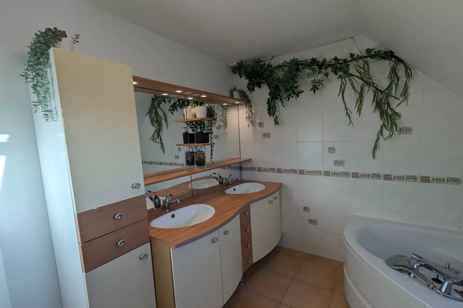 TY FLOSQUE - Portsall-Badkamer