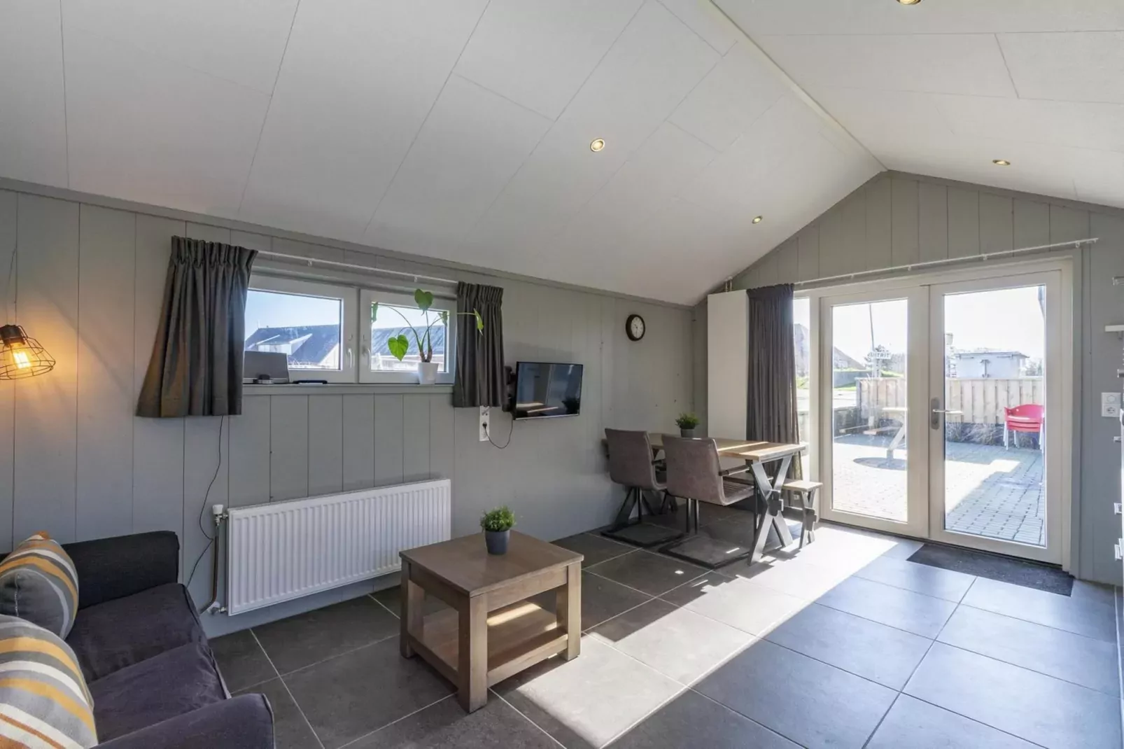Strandhuis 't Koepeltje-Woonkamer