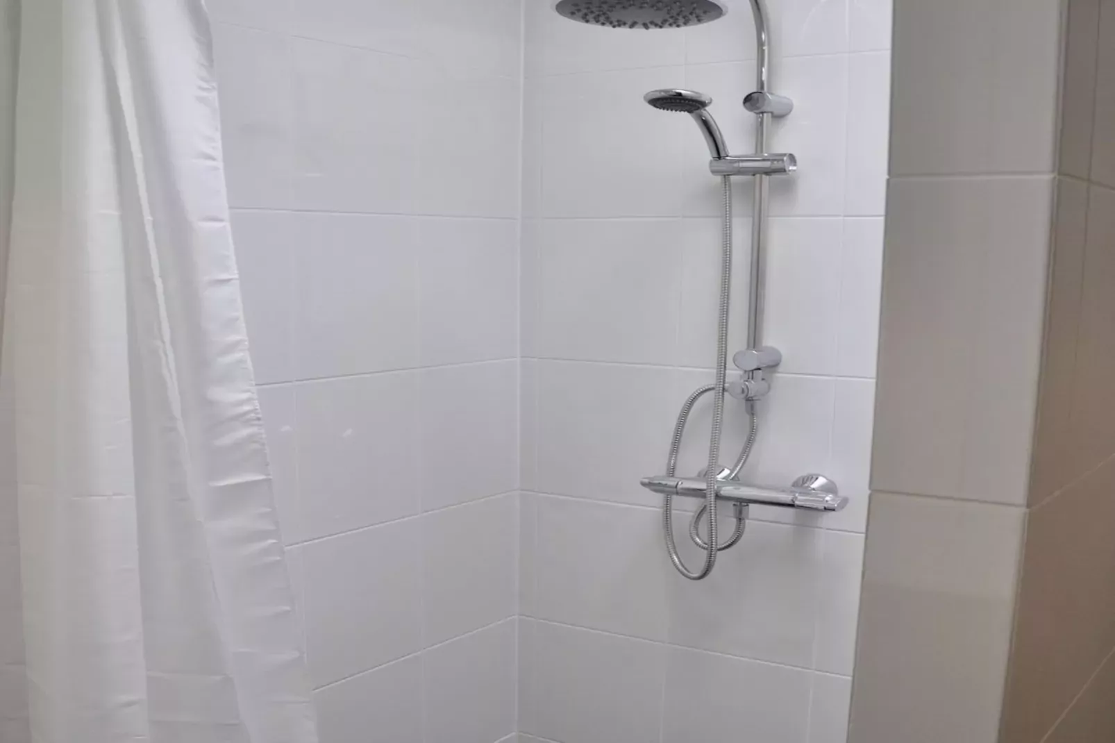 Garnekuul 72-Badkamer