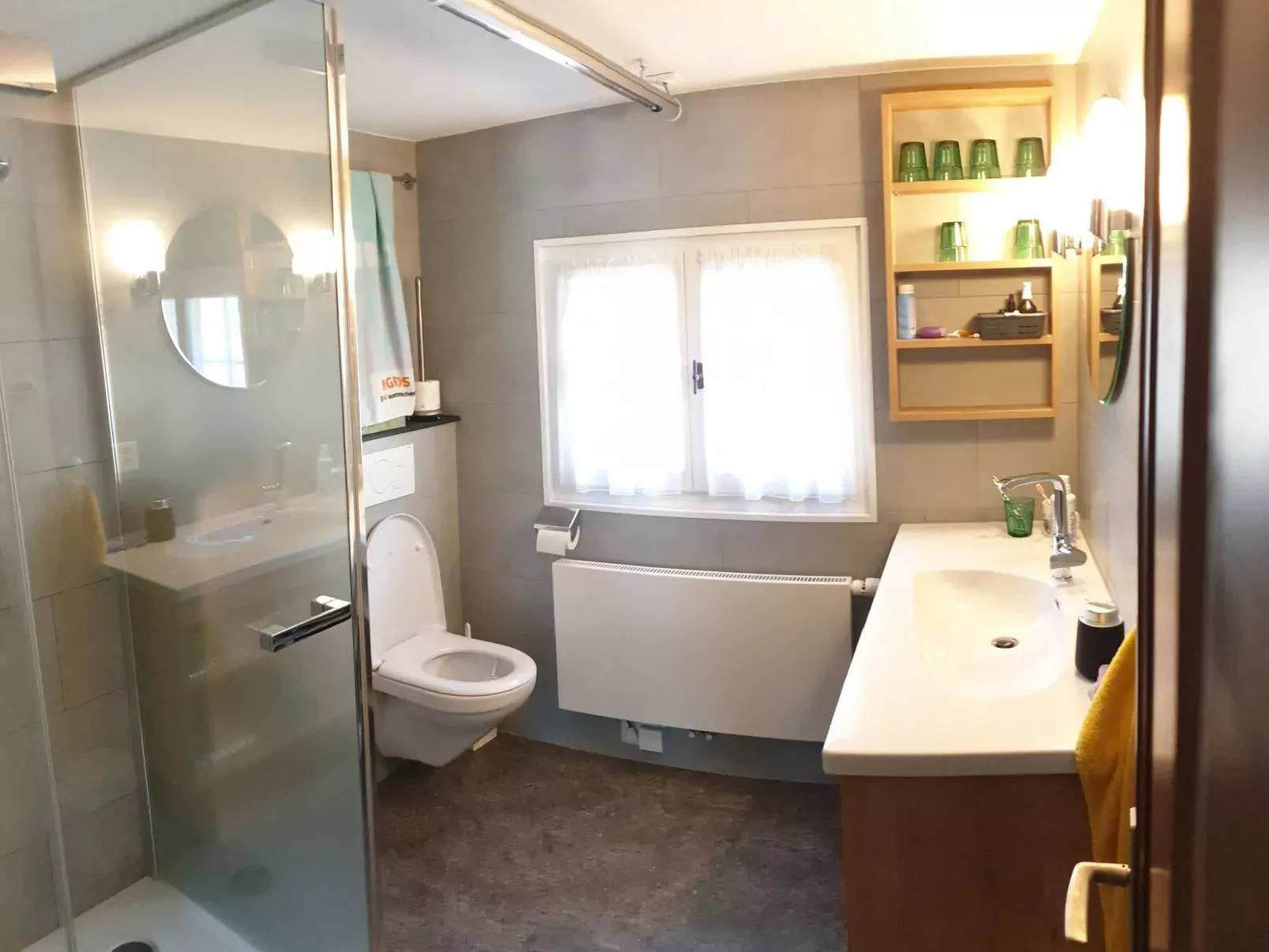 Aerneli, Chalet-Binnen