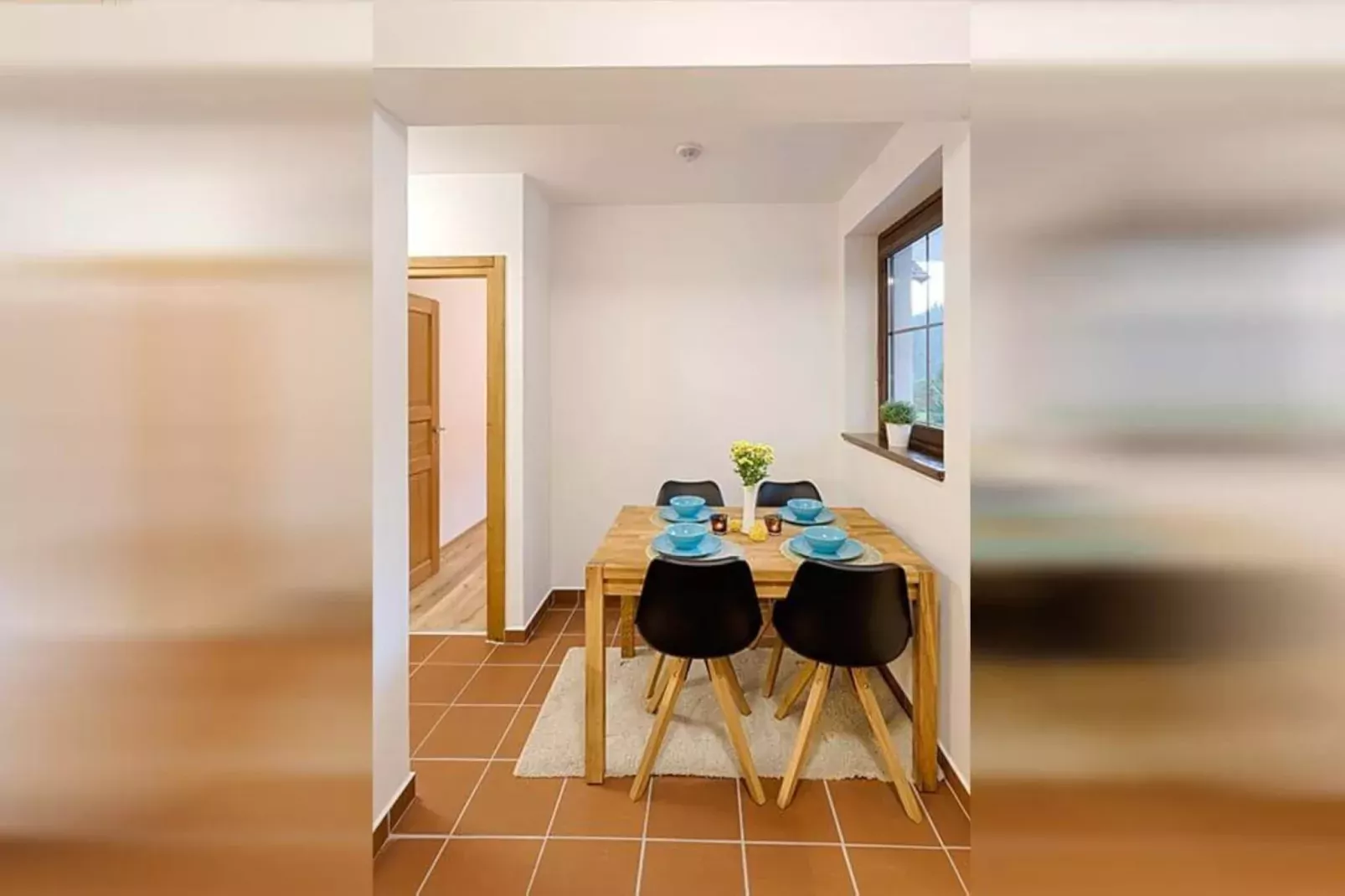 Harrachov LHJE260-Eetkamer
