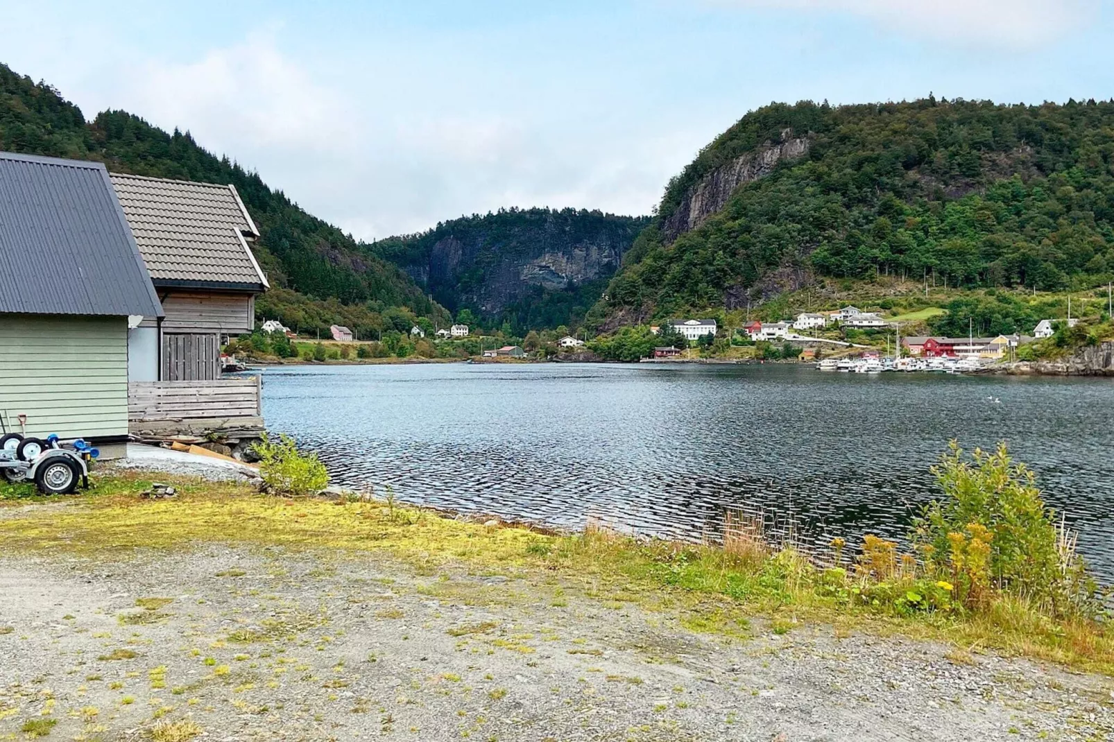 4 persoons vakantie huis in Leirvik i Sogn-Buitenlucht