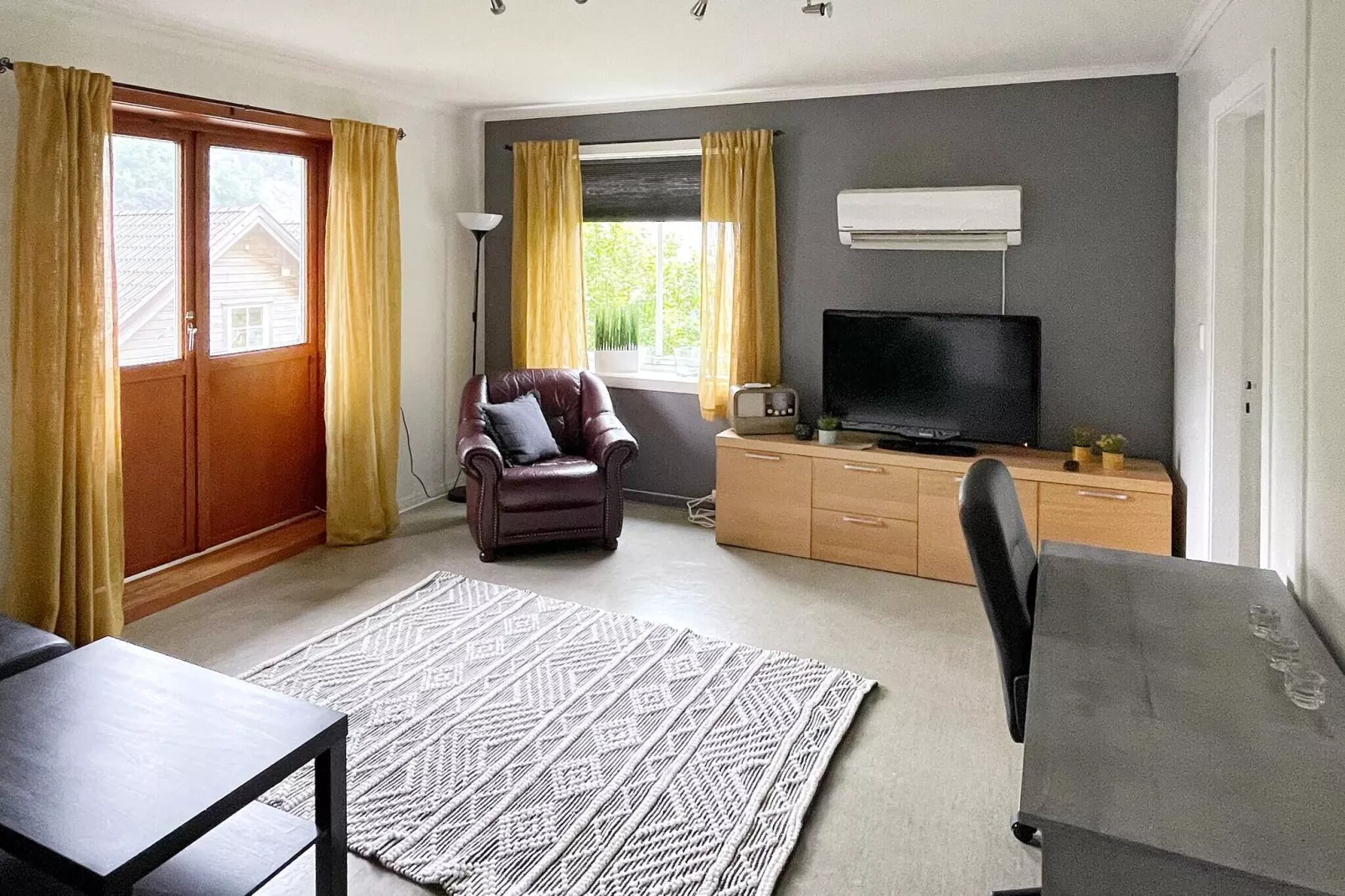 4 persoons vakantie huis in Leirvik i Sogn-Binnen