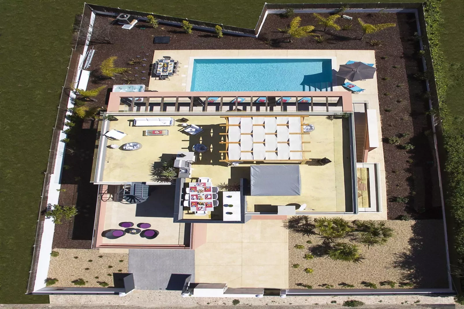 Villa Copacabana-Buitenkant zomer