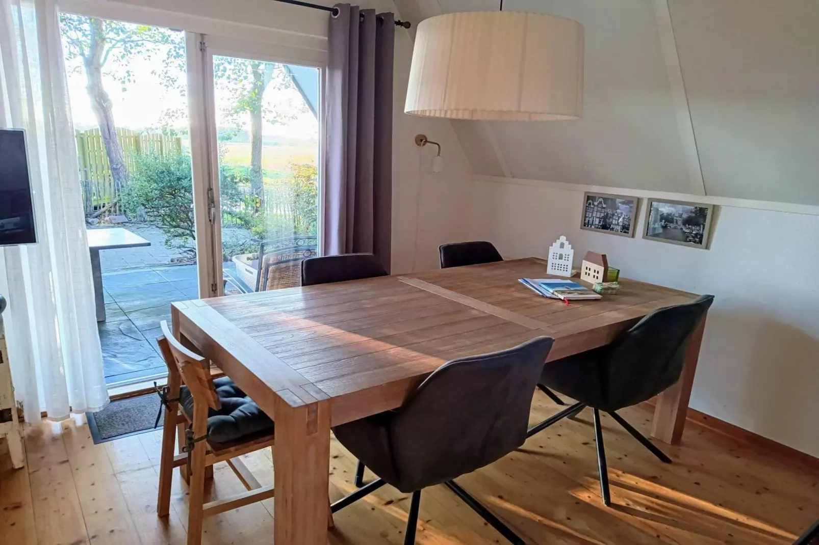 Vogelvrij 3-Eetkamer