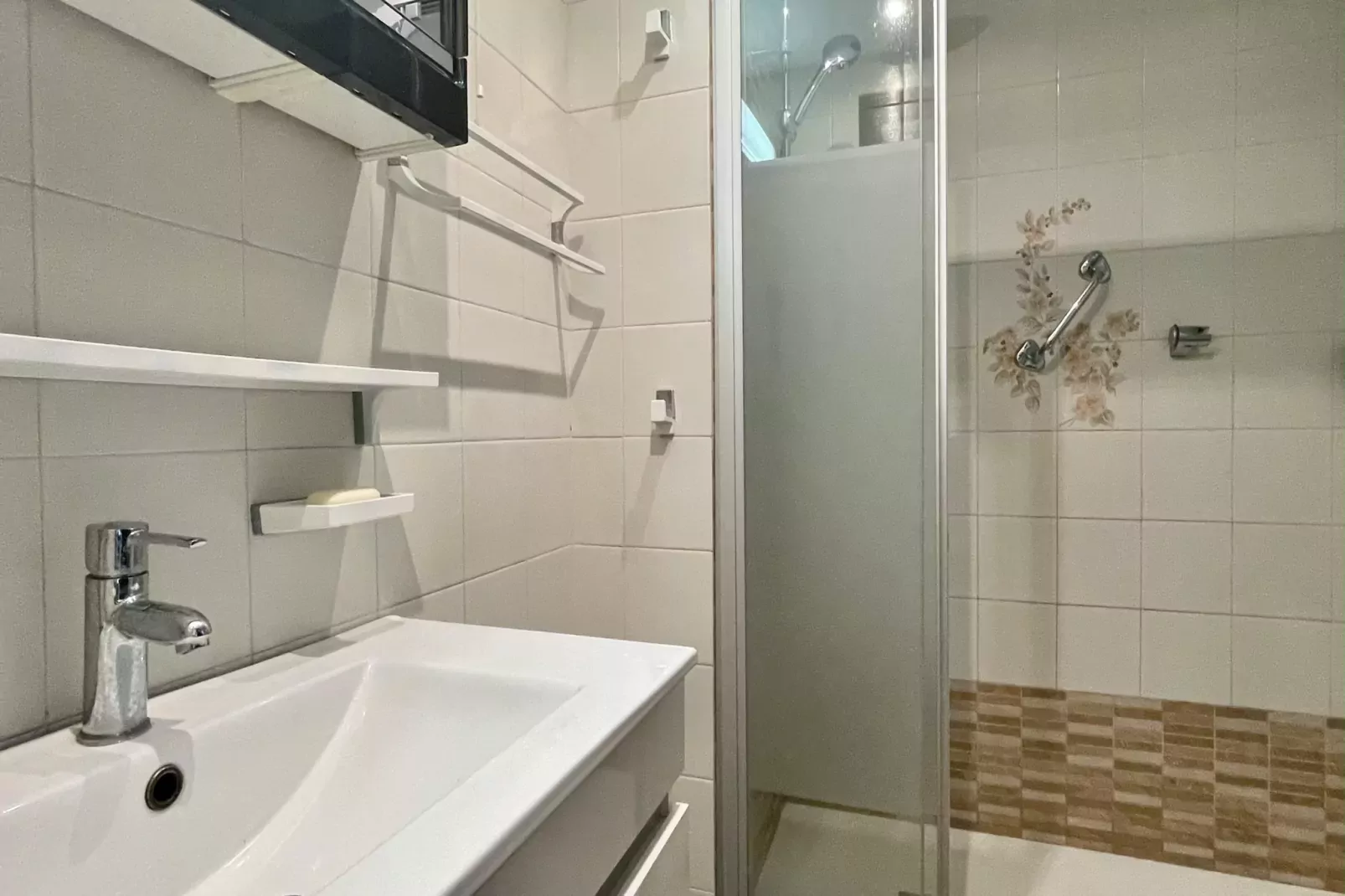 PUNTA ROMANA A 403-Badkamer