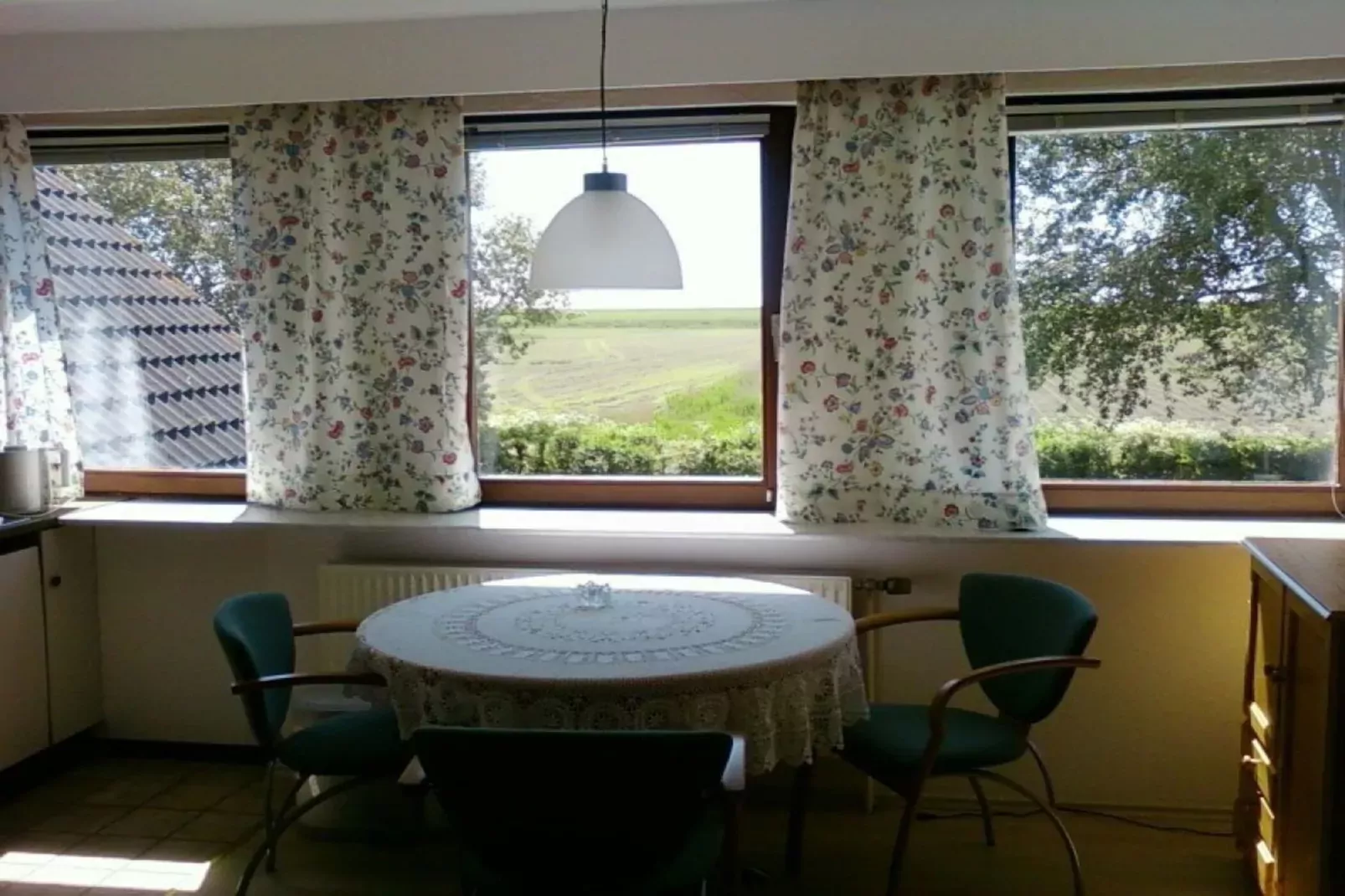 163050-Eetkamer