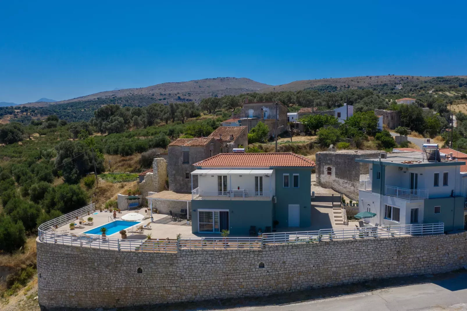 Haravgi villa (5 bedrooms)-Buitenlucht