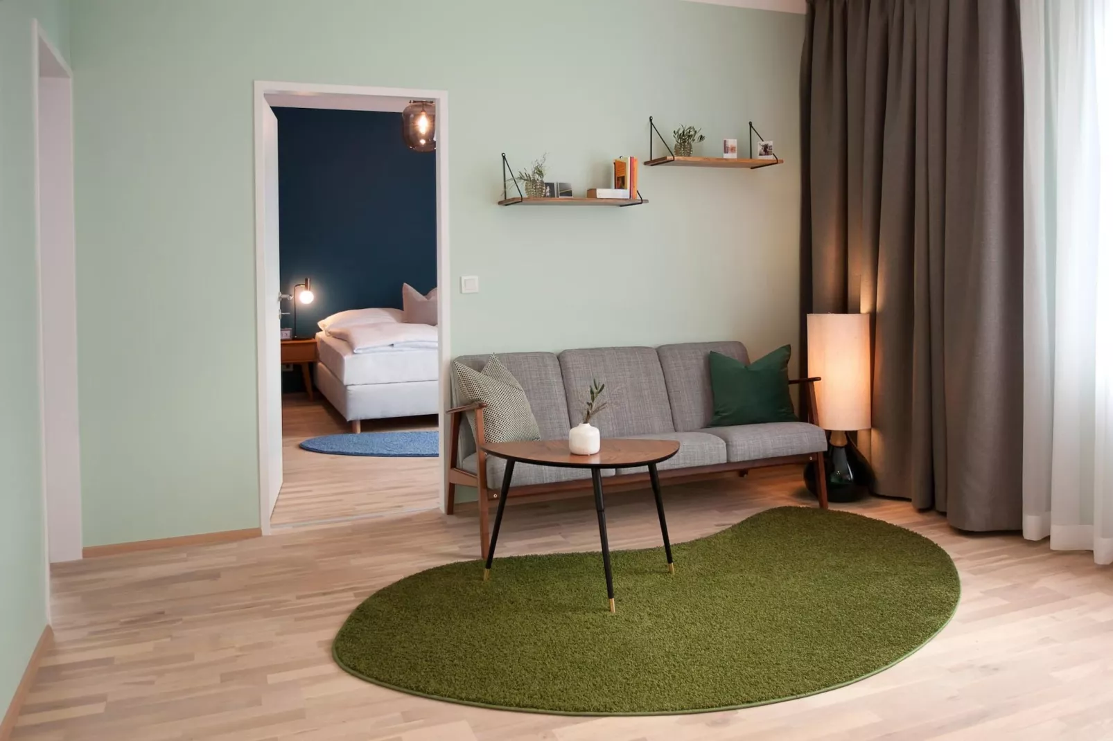 URBANAUTS FLATS Cubertia-Woonkamer