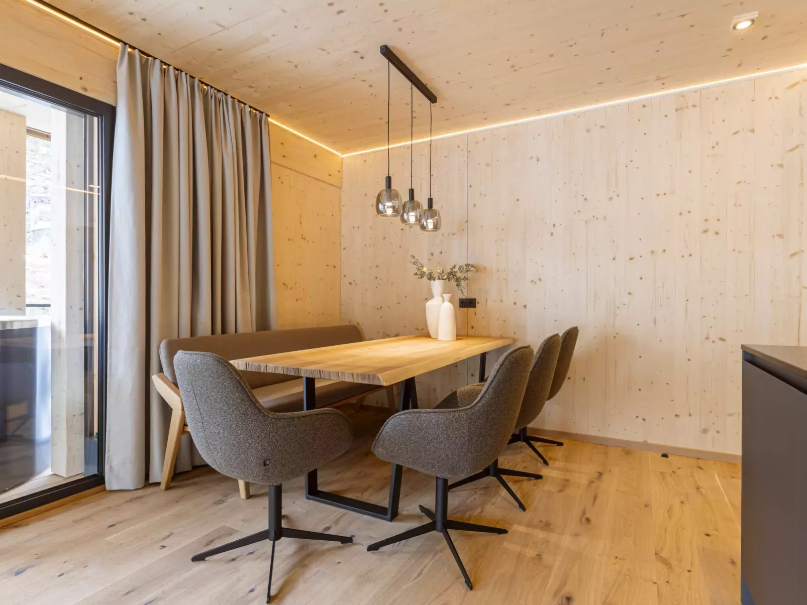 Premium Suite mit 2 SZ & Mini-Spa