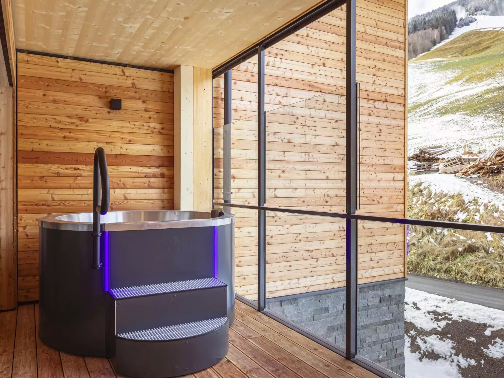 Premium Suite mit 2 SZ & Mini-Spa-Binnen