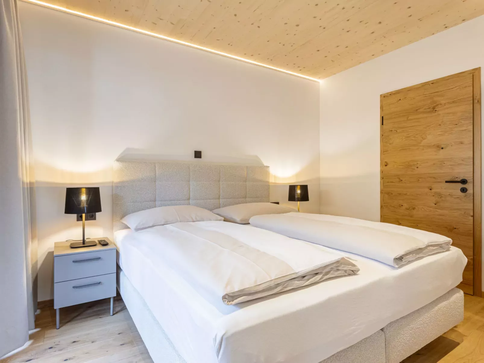 Premium Suite mit 2 SZ & Mini-Spa-Binnen