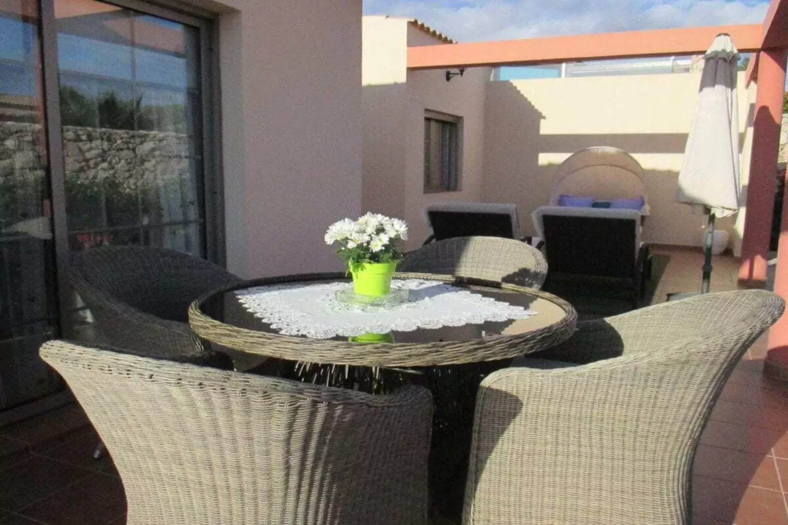 76564-Terrasbalkon