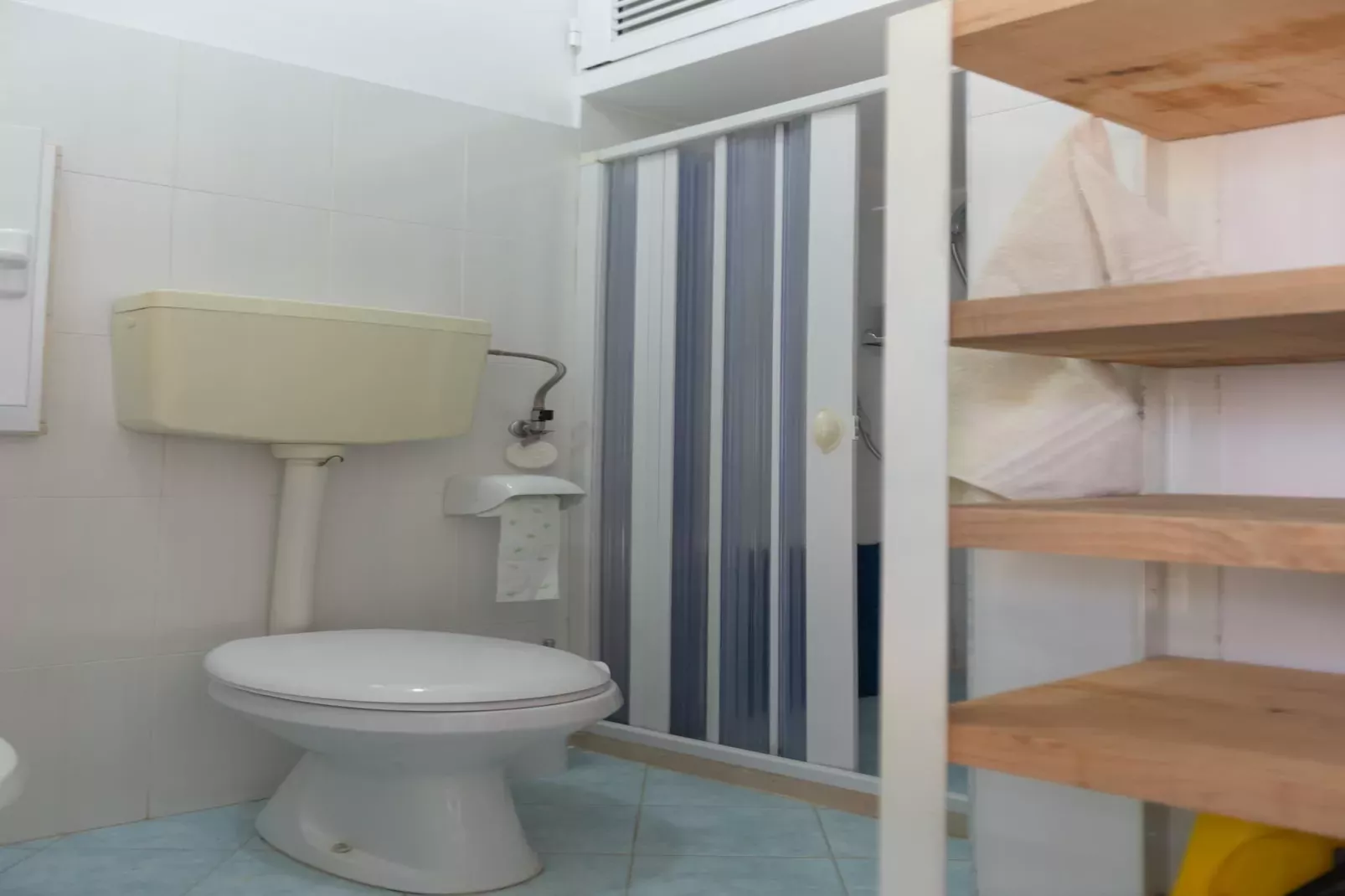 Lamia Papo in Ostuni-Badkamer