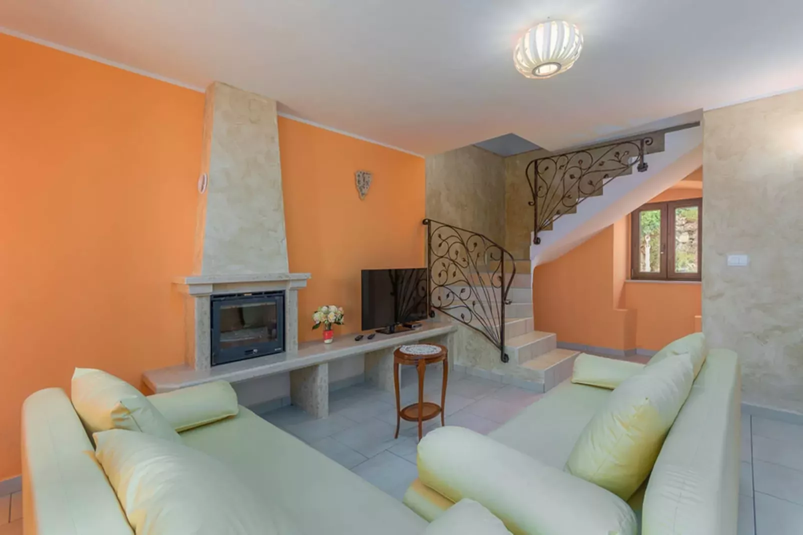 Santa Lucia - Villa with Private Pool & Sea View