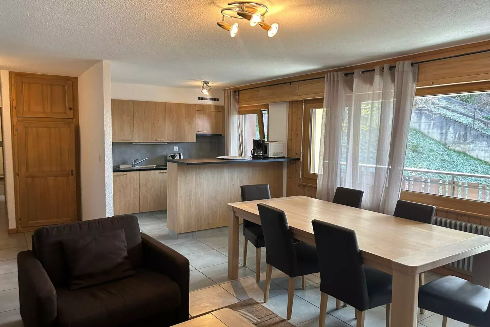 Magrappé M 440 - SKI LIFT apartment 7 pers-Eetkamer