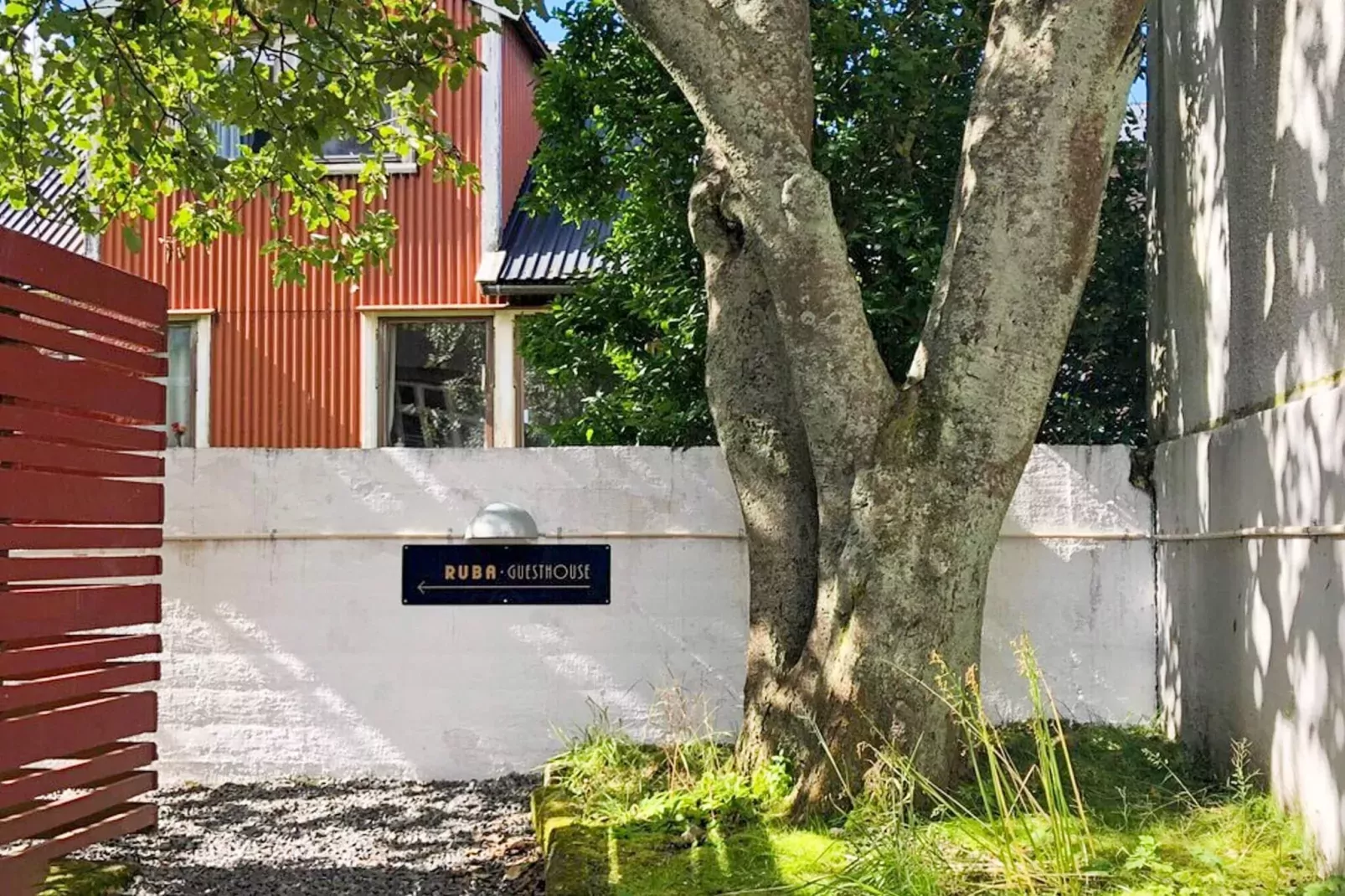 Nieuw 30m² Apt in Torshavn -- By Traum Ferienwohnungen-Buitenlucht