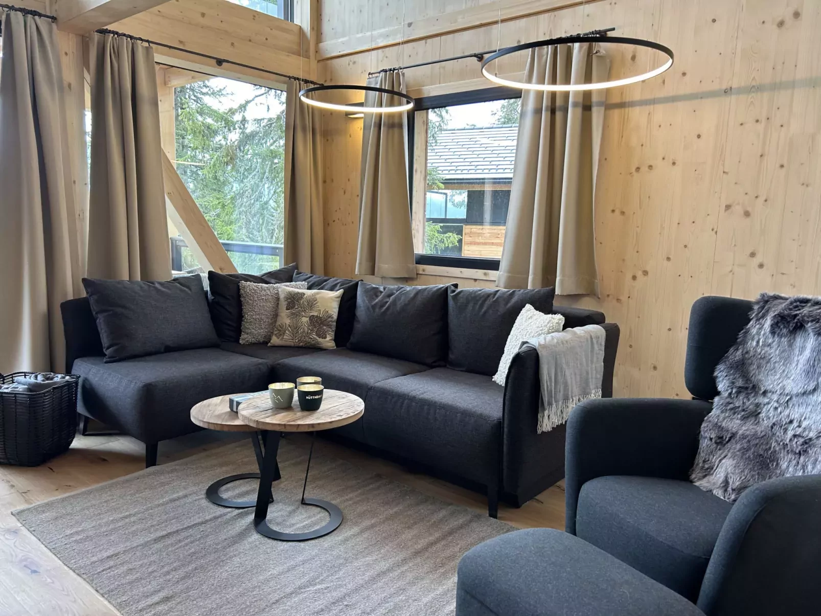 Superior # 13 mit Sauna & Hot Tub-Binnen