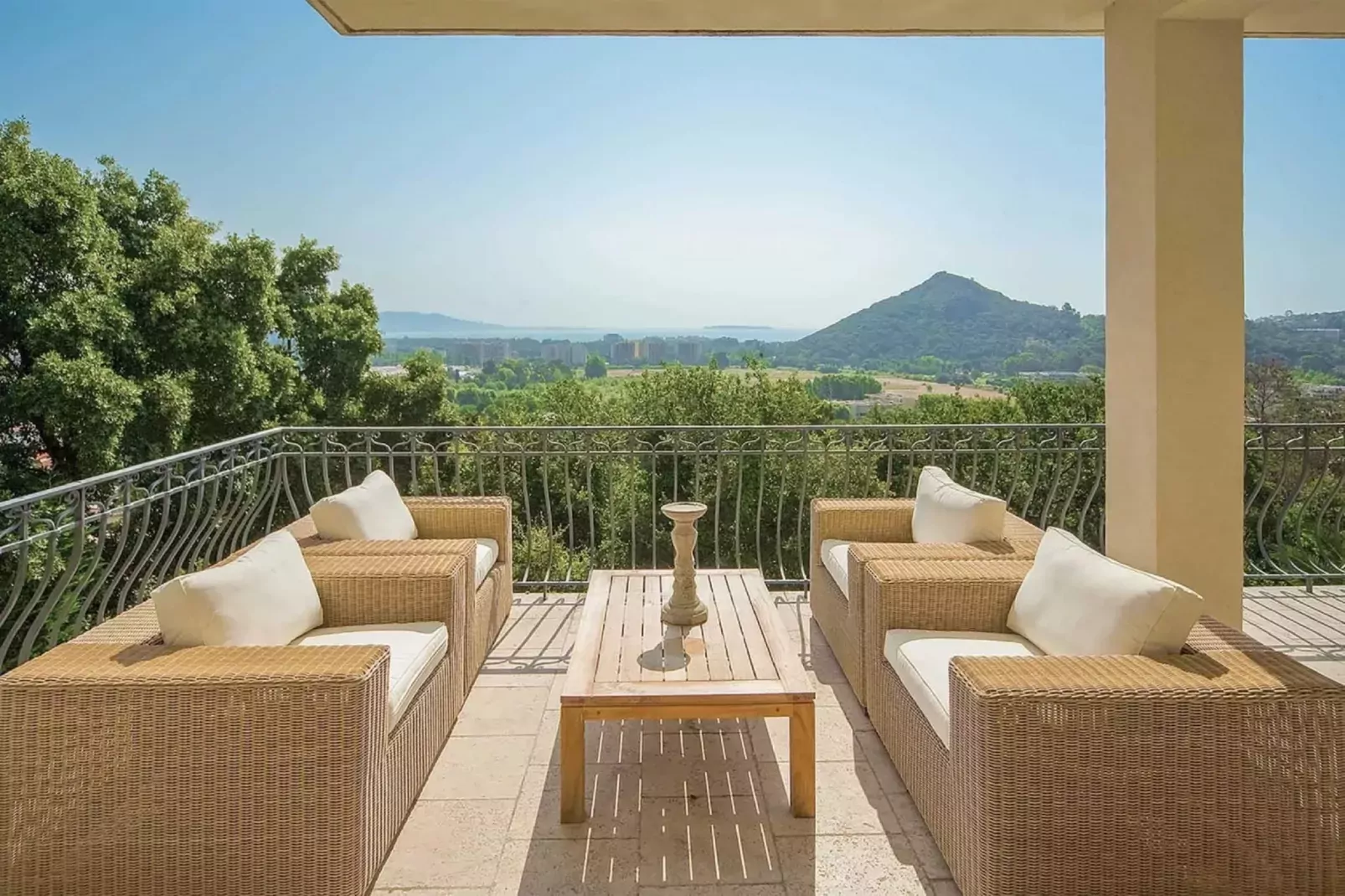 Villa Marguerite Sea View-Terrasbalkon
