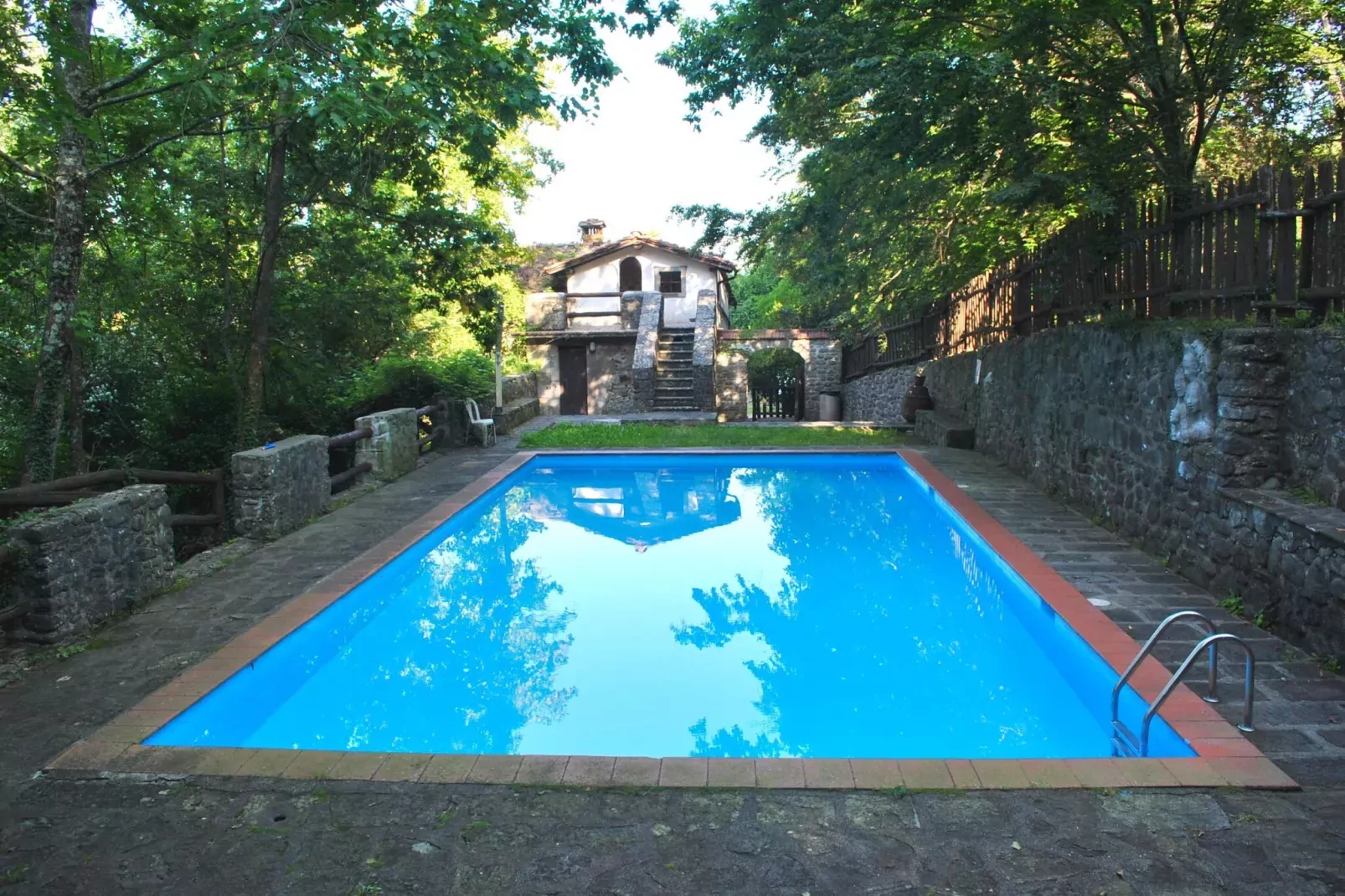 Birilli-Zwembad