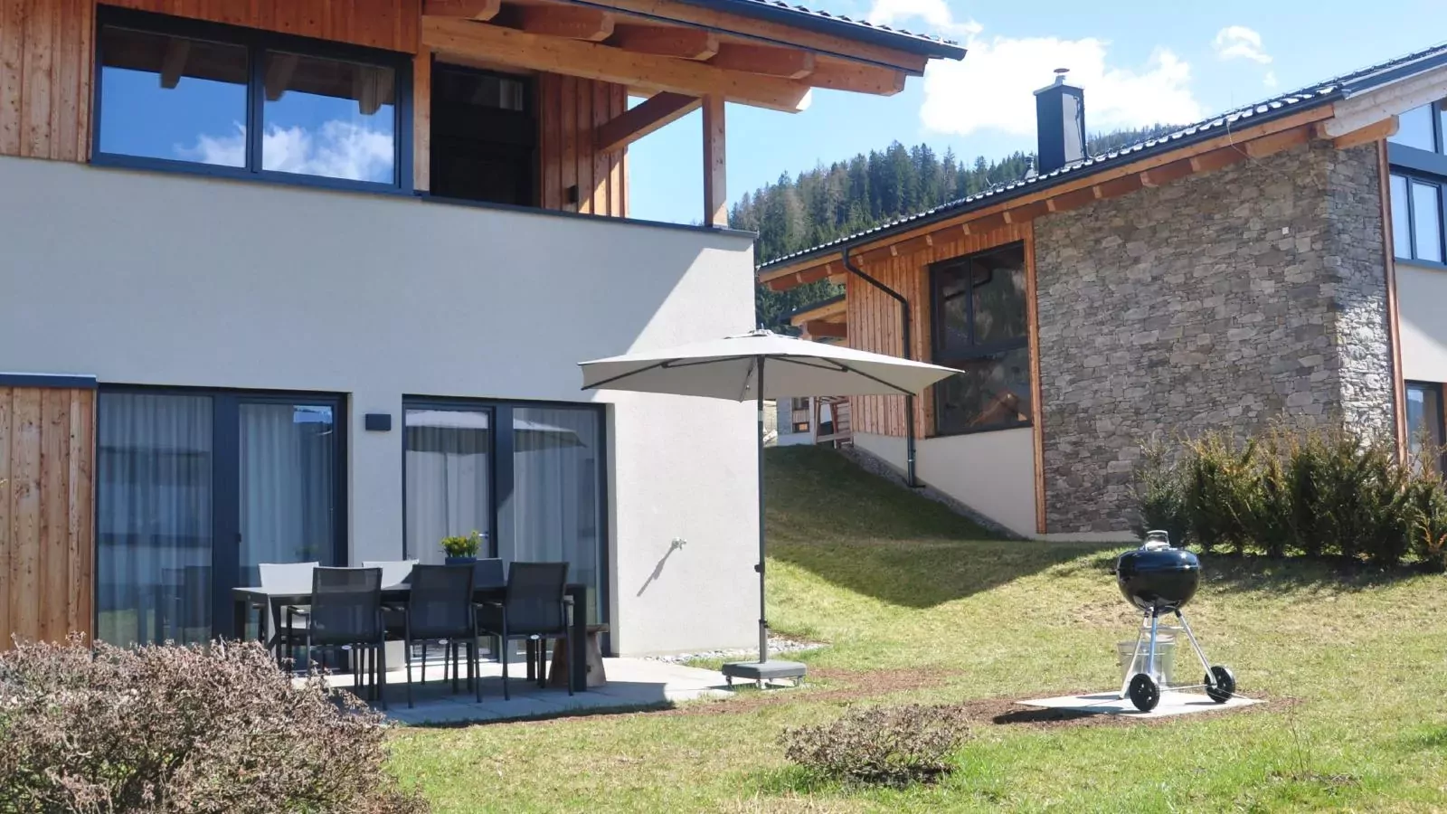 Grebenzen Eiszeit Lodge-Terrasbalkon