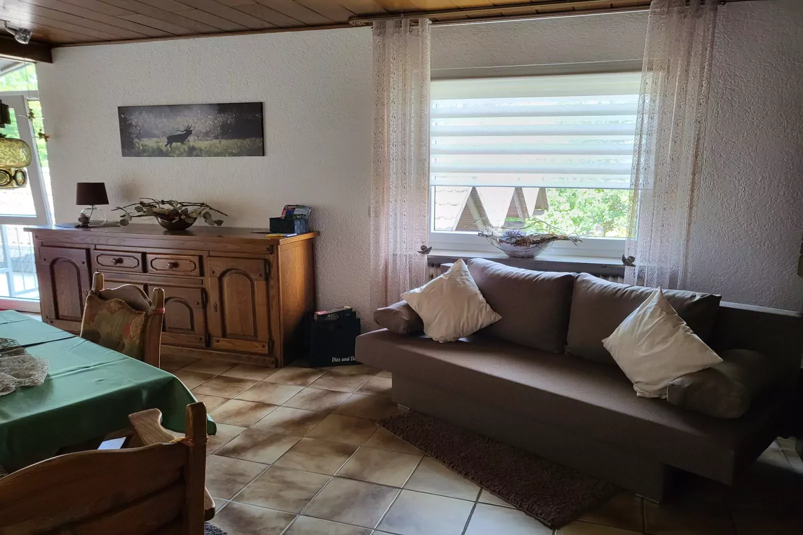 Ferienwohnung Bluzi im Westerwald-Woonkamer