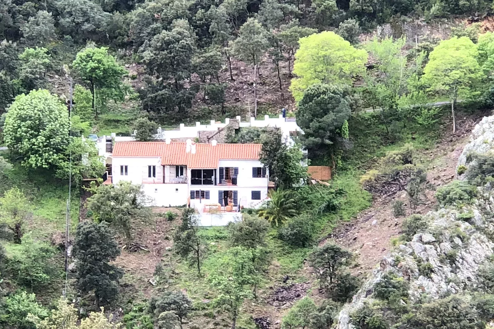 Sfeervolle villa in Sorède met een zwembad-Buitenkant zomer