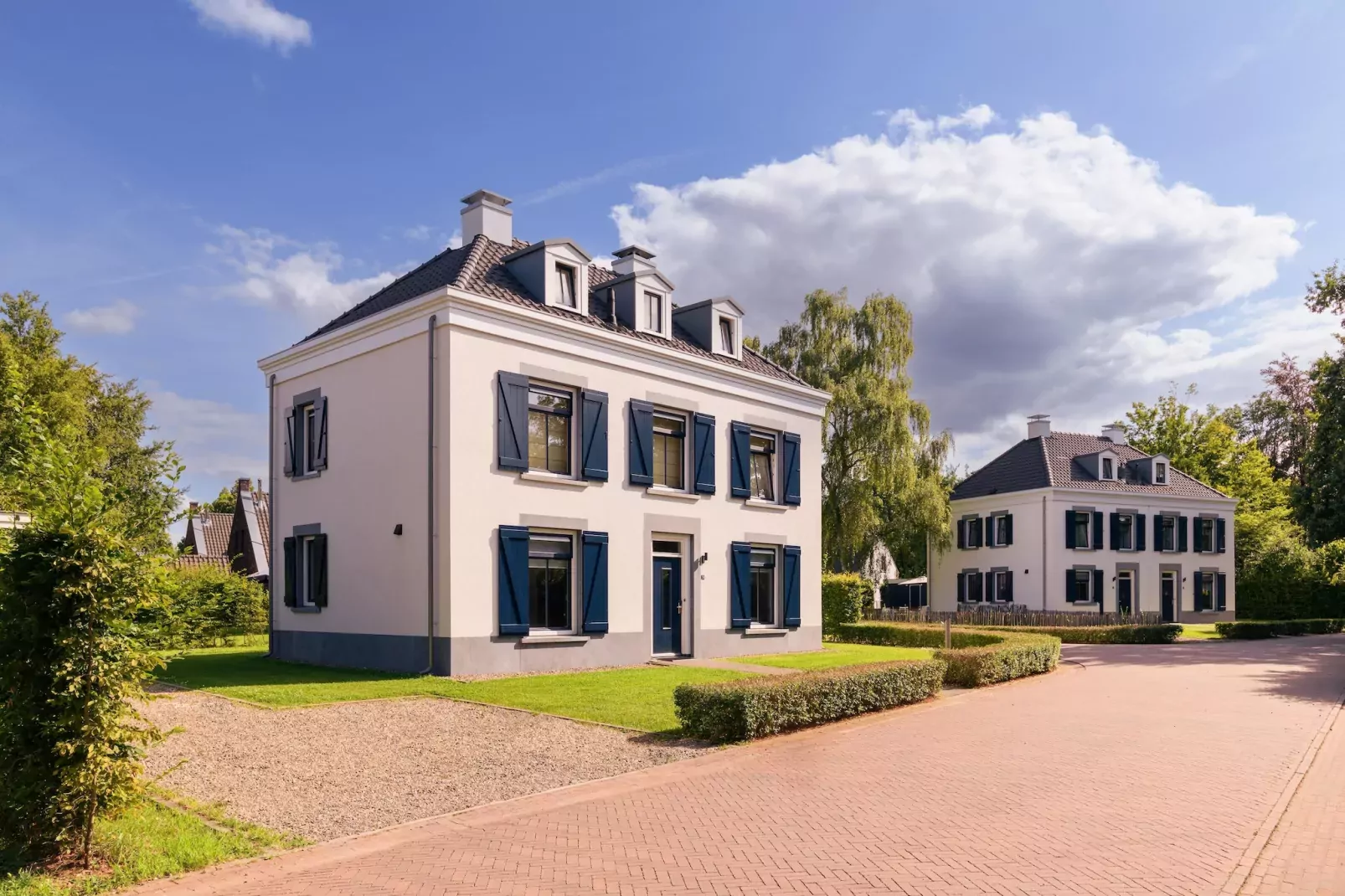 Resort Maastricht 4 - Buitenkant zomer