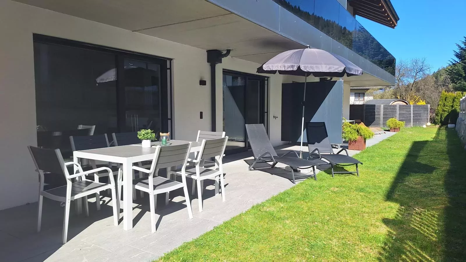 Hahnenkamm-Terrasbalkon
